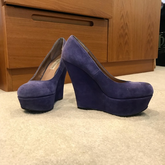 Steve Madden Pammy 5in Wedges Blue (size 7) - Picture 3 of 5